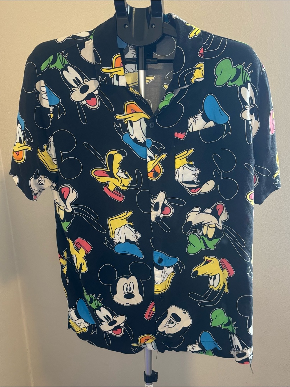Disney Mickey Mouse & Friends Button Up Shirt Rayon Mad Engine Black Size XXL